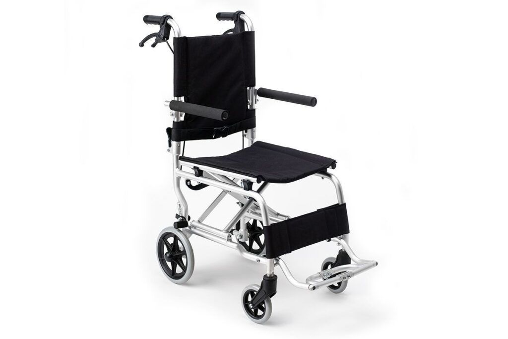 ortopedia-online-Silla Transit Wellell Cómo elegir una buena silla de ruedas: guía completa para usuarios y familiares