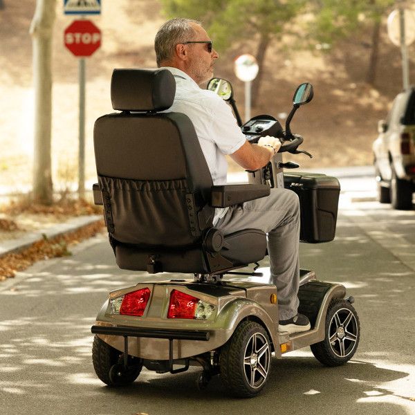 Scooter Pegasus SG8